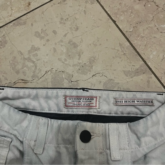 Vintage Guess Jeans - Picture 3 of 5